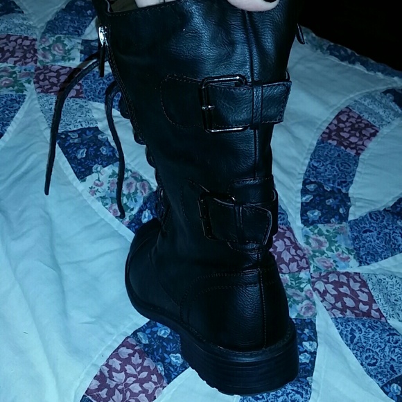 Combat boots - Picture 2 of 3