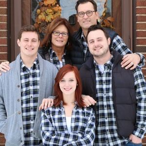 Meet your Posher, Mara