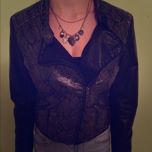 Black Leather Jacket 💥