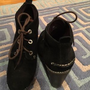 Sperry lace up booties