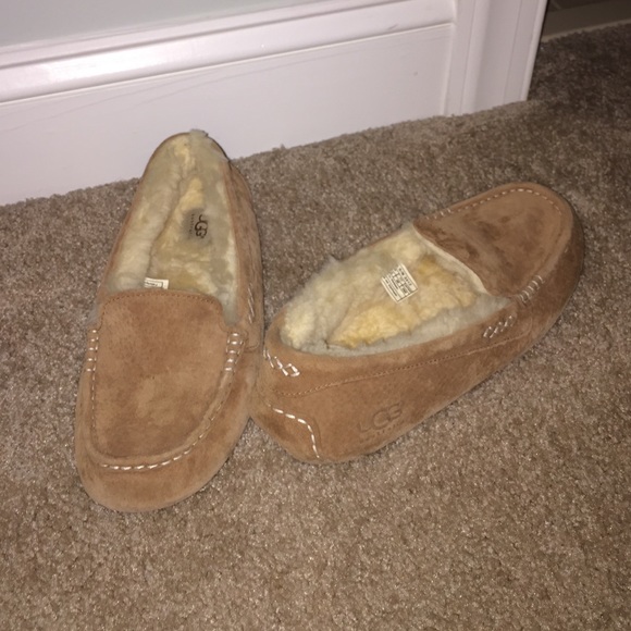 UGG "slippers"