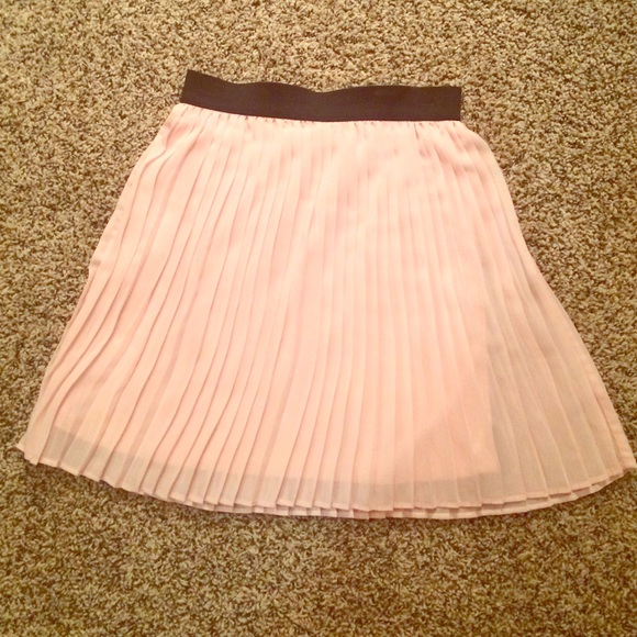 Baby Pink Ruffled Xhilaration Skirt