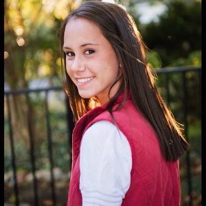 Meet your Posher, Annie