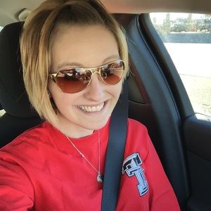 Meet your Posher, Kristina