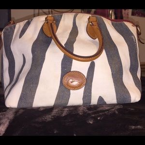 Donney and Burke purse! Great condition