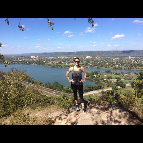 Meet your Posher, Maggie - Picture 2 of 3