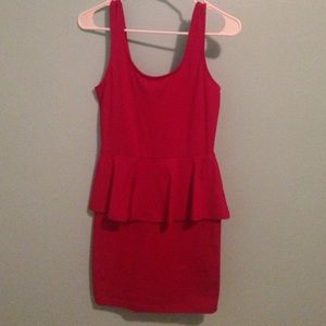 Dress with ruffled skirt