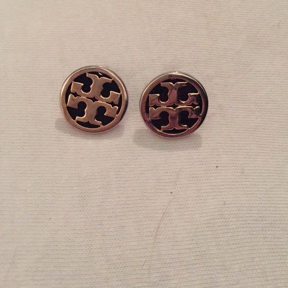 tory burch stud earrings
