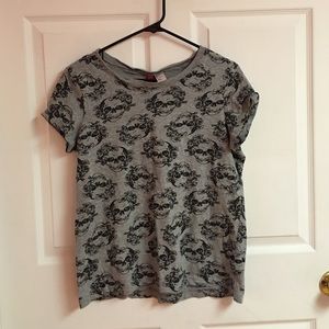 Grungy Skull T-Shirt