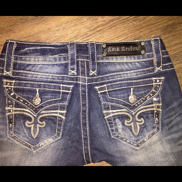 ⭐️Rock Revival⭐️ Noelle Bootcut Denim⭐️