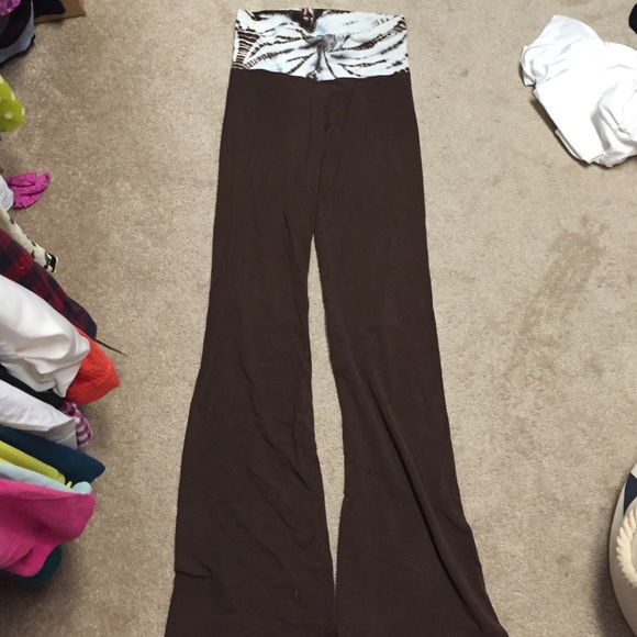 Hard tail size medium brown yoga pants