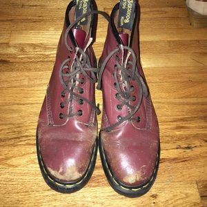 Maroon Doc Martins VINTAGE MADE IN ENGLAND