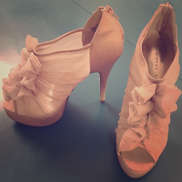 Chinese Laundry Haylie Blush Peep Toe Pumps