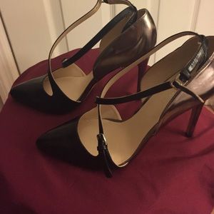 Nine West pair of shoes!!!