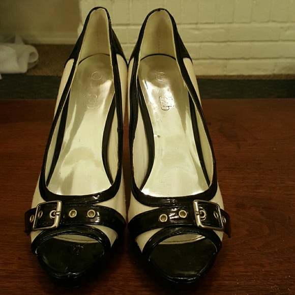 Black and white patent leather and canvas peep toe