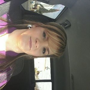 Meet your Posher, Anabel