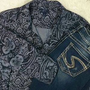 Westbound Woman blouse