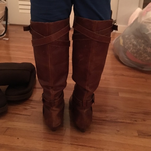 Aldo chestnut brown boots - Picture 3 of 3
