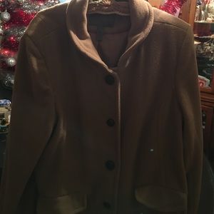 Bitten tan wool coat