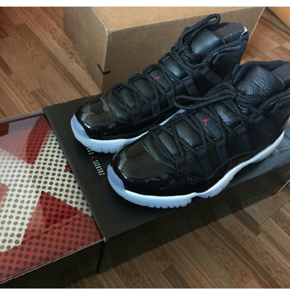 Jordan 11s 7210