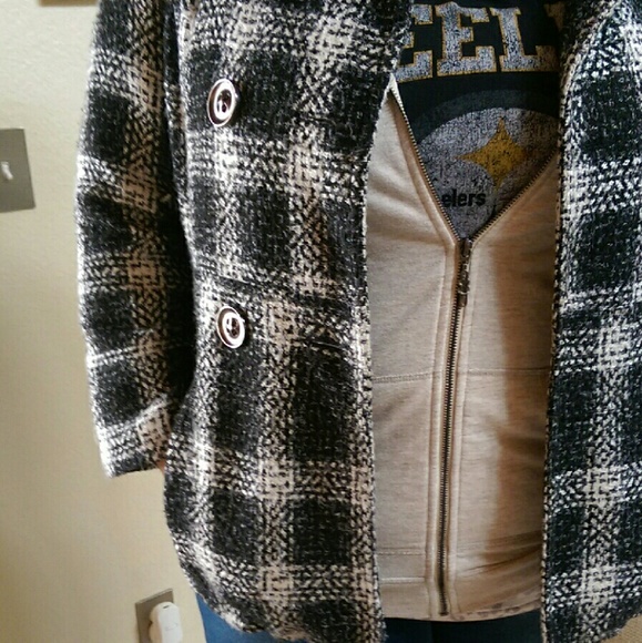 Jackets & Blazers - Black & White Plus Coat.