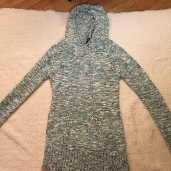 Multi colored knit sweatshirt