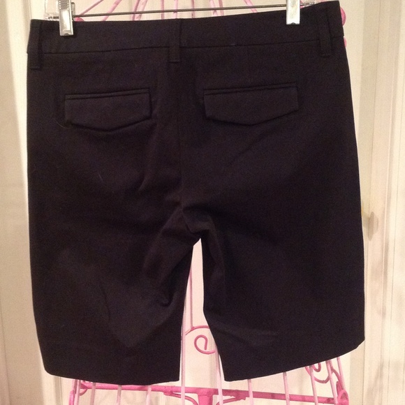 🌴GAP SHORTS - Picture 2 of 4