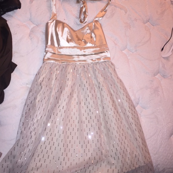 dress - Picture 1 of 1