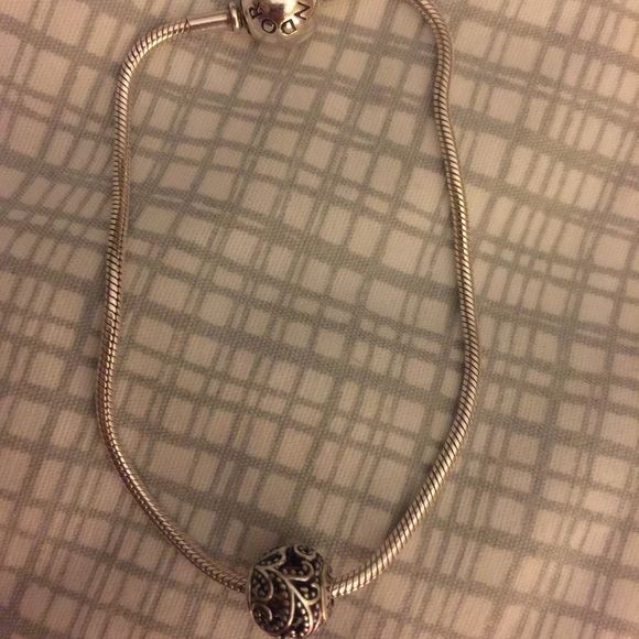 Essence pandora bracelet and bead