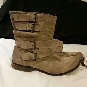Tan short boots