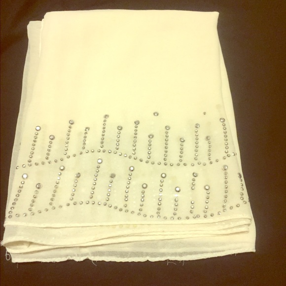 Off white scarf