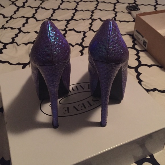 Steve Madden heels - Picture 2 of 4