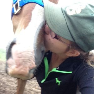 Meet your Posher, Annie