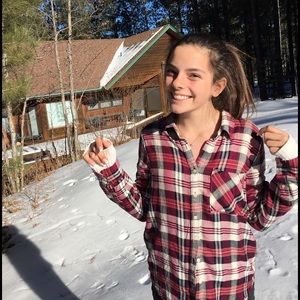 Meet your Posher, Alyssa