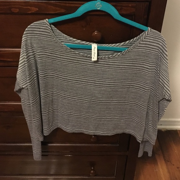 Long Sleeve Crop Top