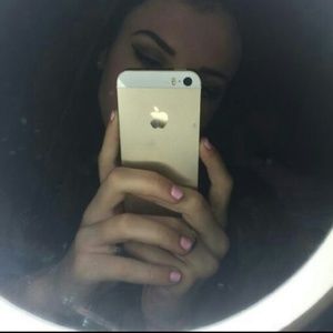 Meet your Posher, Ashby