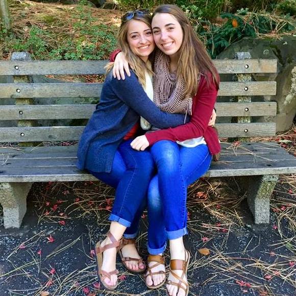 Meet your Posher, Antonia