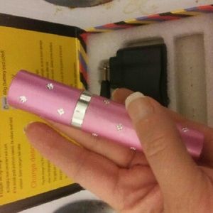 Accessories - Self Defense tool and Flashlight Bling case Accessories - Self Defense tool and Flashlight Bling case