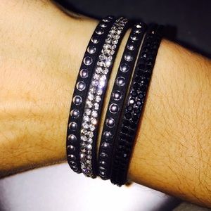 Bracelet Brook 1st pic or 2nd pic