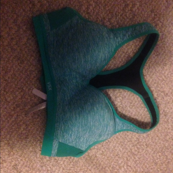 Victoria Secret Sports Bra