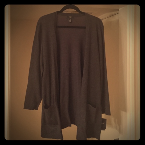 NWT Alfani womens dark gray cardigan - 1X