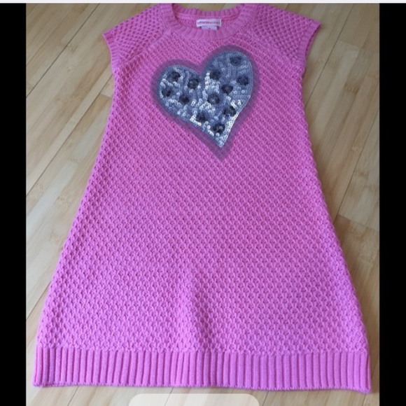 Valentines 💗Design history little girls dress 4t