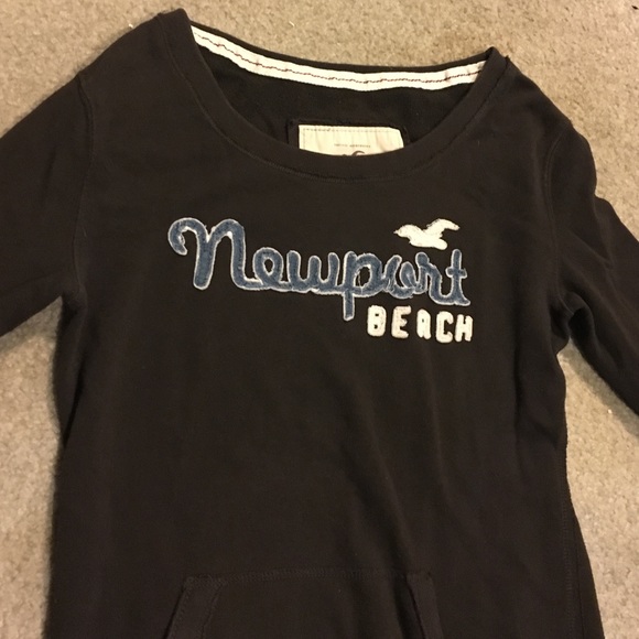 Hollister crew neck