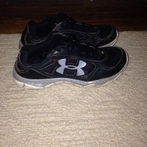 Under armor shoes