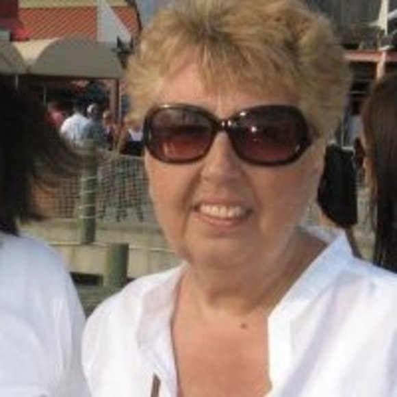 Meet your Posher, Donna