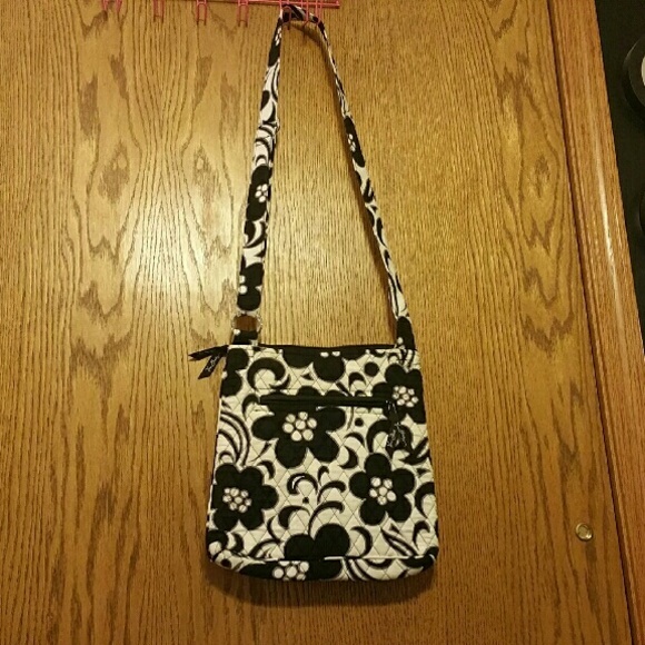 Vera Bradley cross body purse