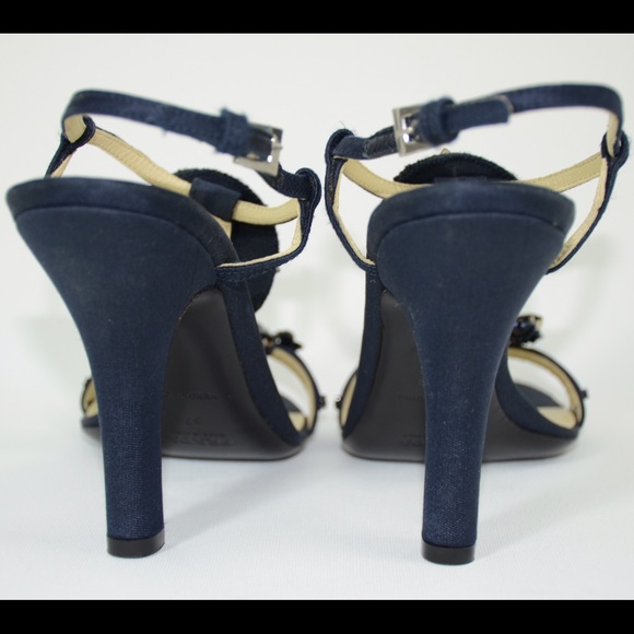 Prada Women Authentic Prada Decorative pumps