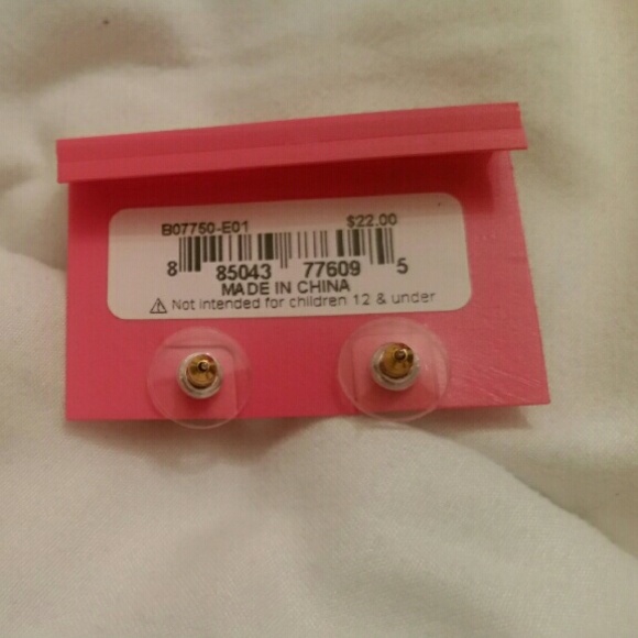 Earrings - Picture 2 of 2