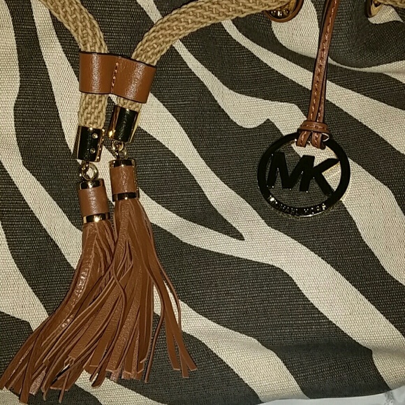 Mk  marina tote