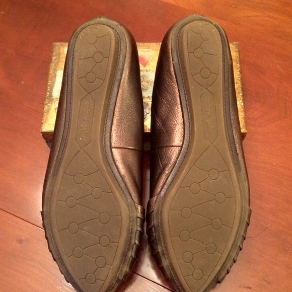 Bronze flats by Andrew Geller size 7.5 - Picture 3 of 3
